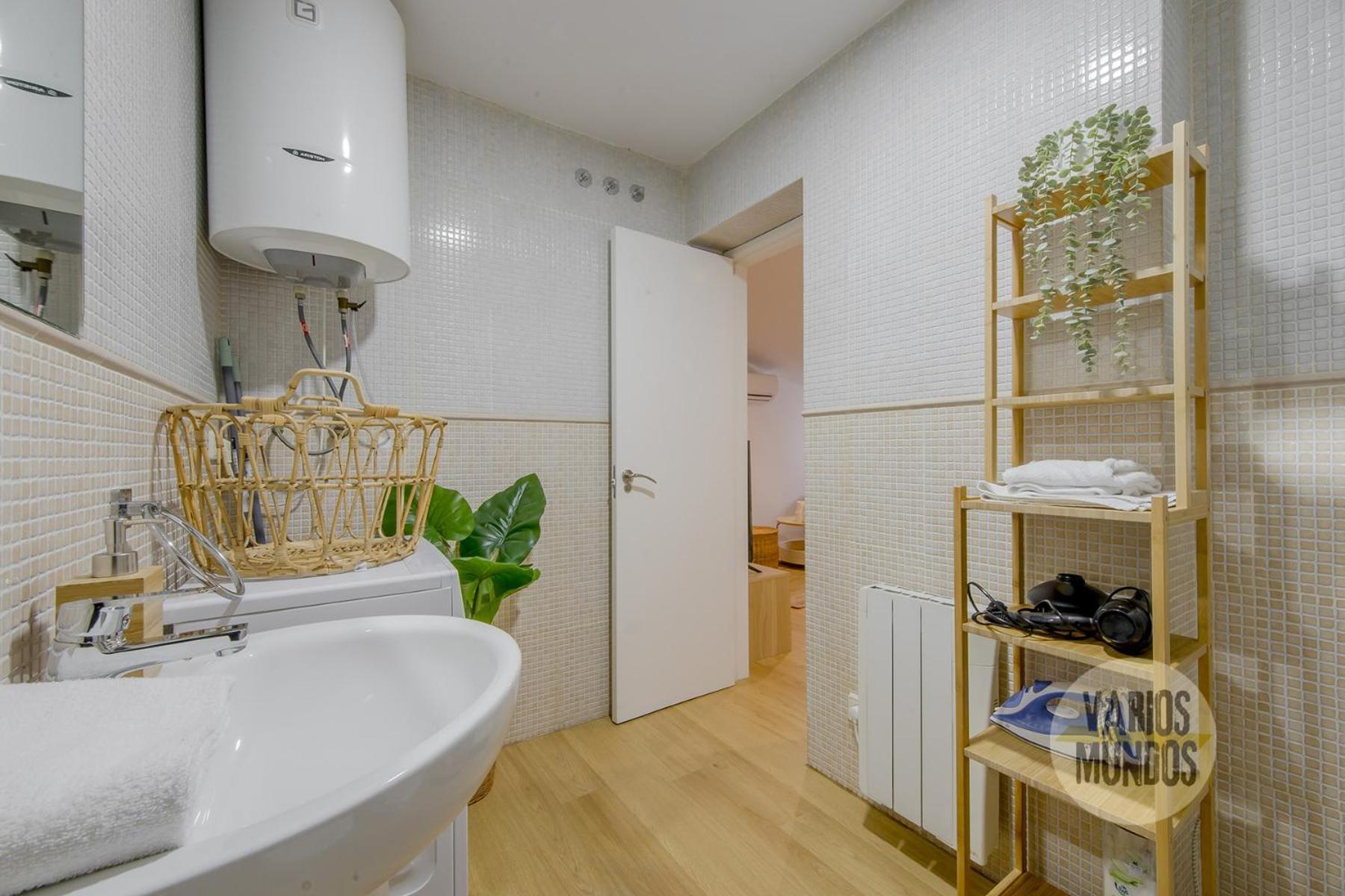 Oasis Para 3 En Sol, Descubre Concepcion Jeronima 마드리드 외부 사진