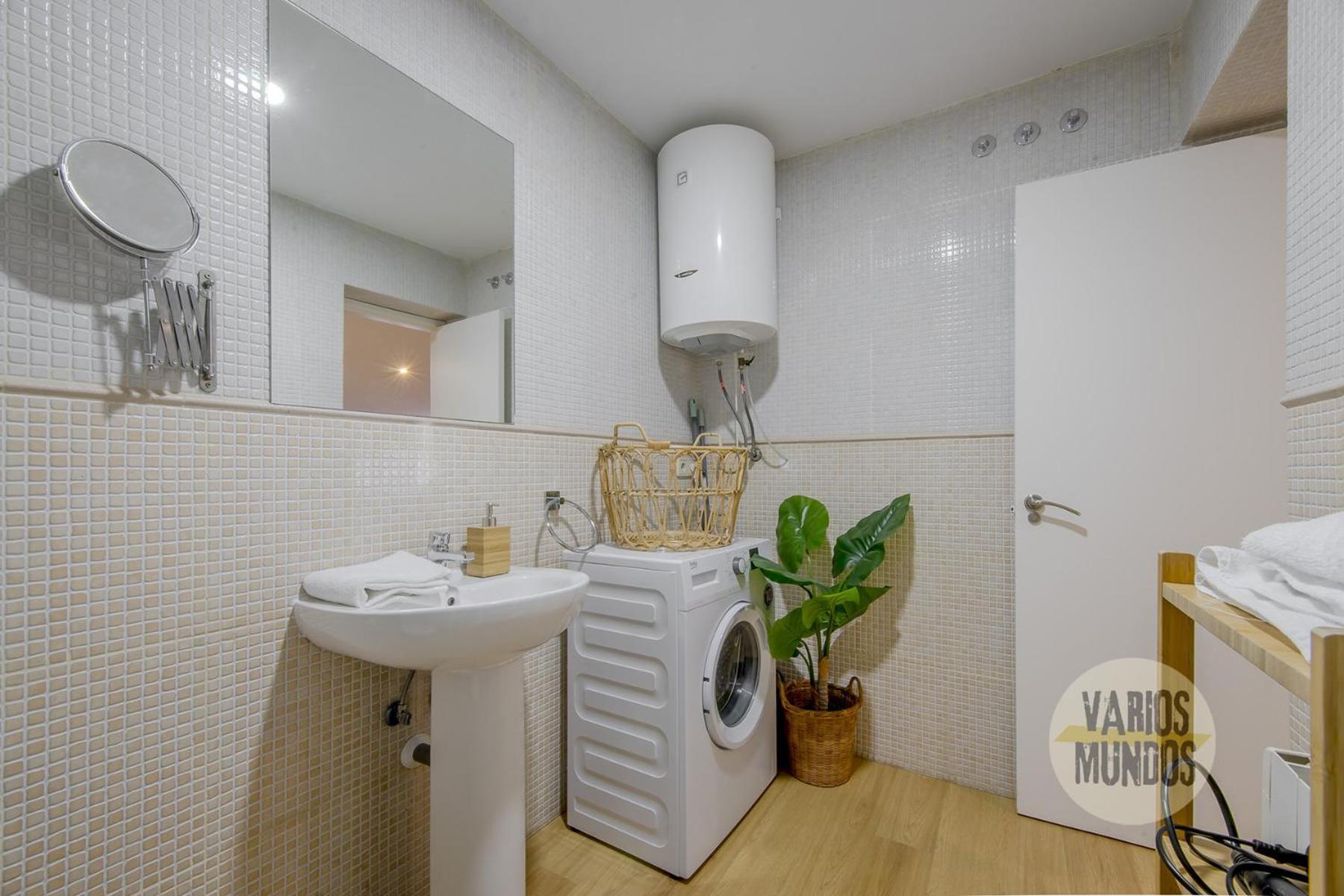 Oasis Para 3 En Sol, Descubre Concepcion Jeronima 마드리드 외부 사진